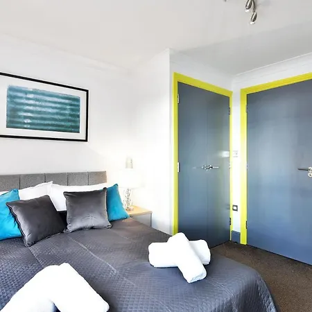 Xclusive Living In Centre, The Qube * Birmingham